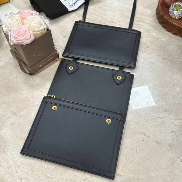 BALMAIN B-ARMY THREE COMPARTMENT BLACK LEATHER LOGO PRINT BAG CLUTCH CROSSBODY - Picture 10 of 16